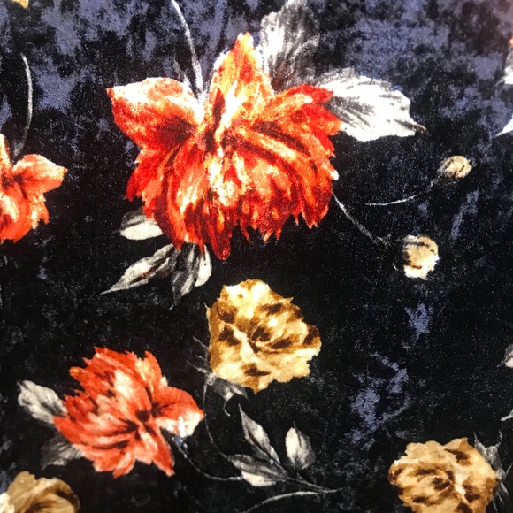 Velvet Dress Daylight Floral Ruffled Sz L Form Fit - Picture 5 of 8